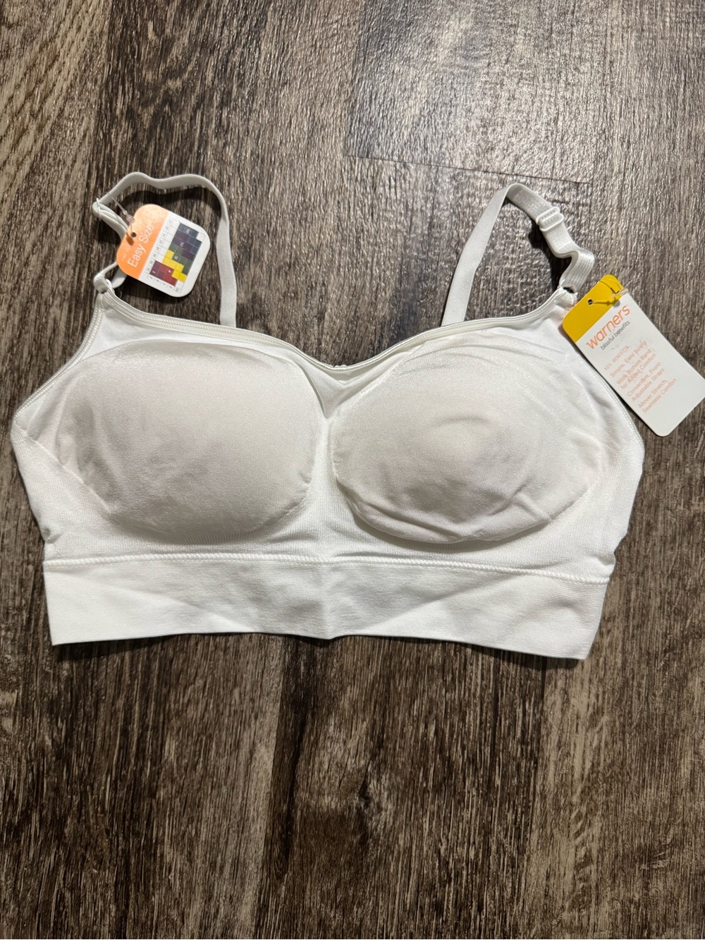 Warner's White Seamless Wireless Everyday Bra